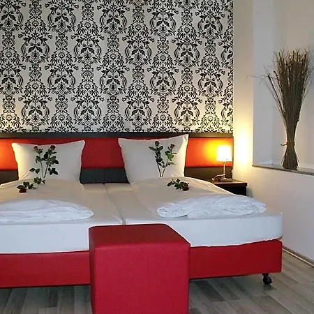 Отель Cityhotel Garni Ален