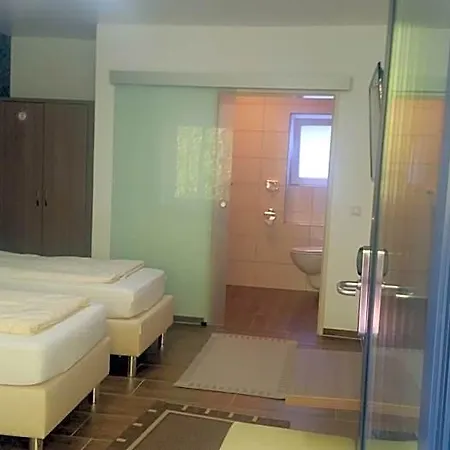 Cityhotel Garni 3*
