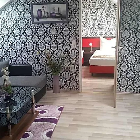 Cityhotel Garni فندق أهلن