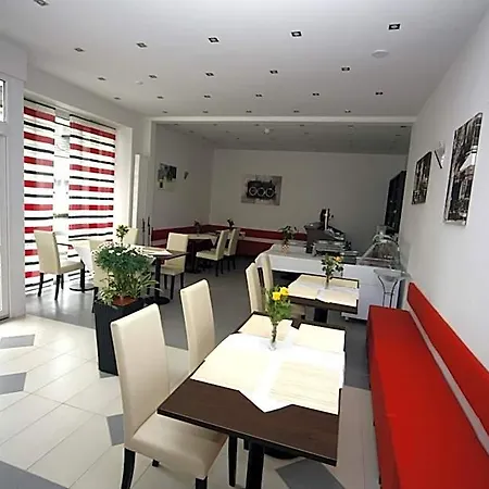 Cityhotel Garni أهلن