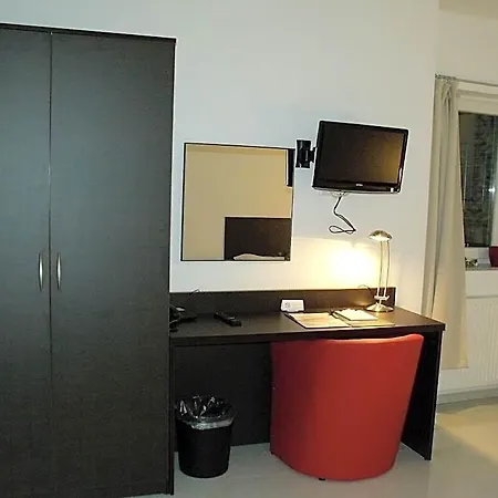 Отель Cityhotel Garni 3*