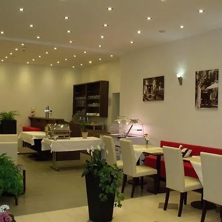 Cityhotel Garni Отель